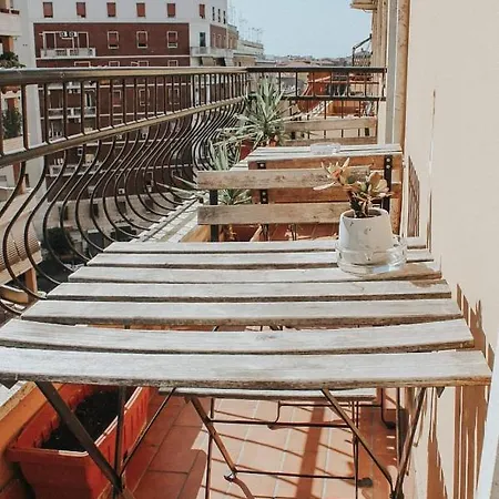 Exa - Just Bed & Breakfast Rom
