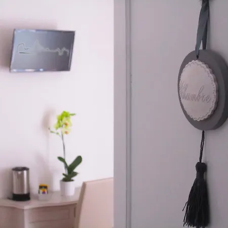 Exa - Just 4* 로마