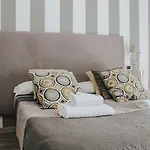 فندق مبيت وإفطار Exa - Just