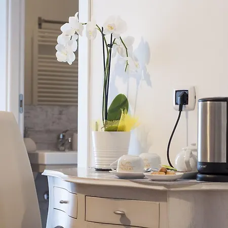 Exa - Just Oda ve Kahvaltı